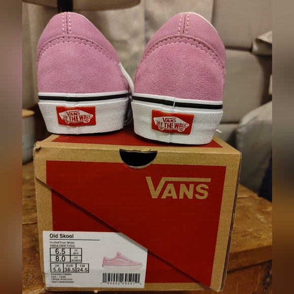 New Women's Vans - Picture 4 of 4
